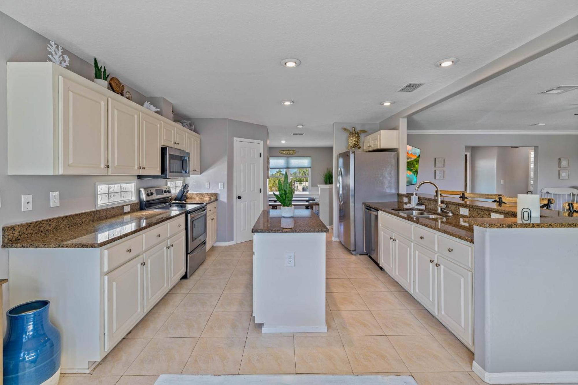 5 Bed3Bath Waterfront Pool Home With Full Gym, Office, And Heated Pool! Hernando Beach エクステリア 写真