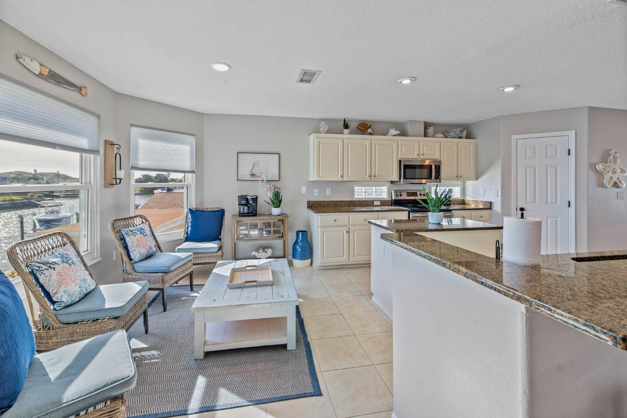5 Bed3Bath Waterfront Pool Home With Full Gym, Office, And Heated Pool! Hernando Beach エクステリア 写真